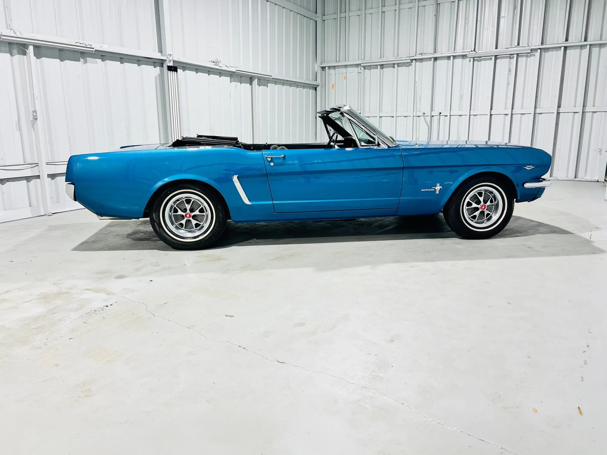 1965 FORD MUSTANG - Image 6